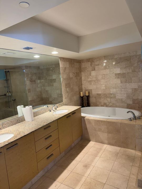 For Rent: $6,000 (2 beds, 2 baths, 1782 Square Feet)