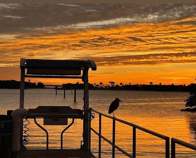 На продажу: $805,000 (3 спален, 2 ванн, 1769 Квадратных фут)