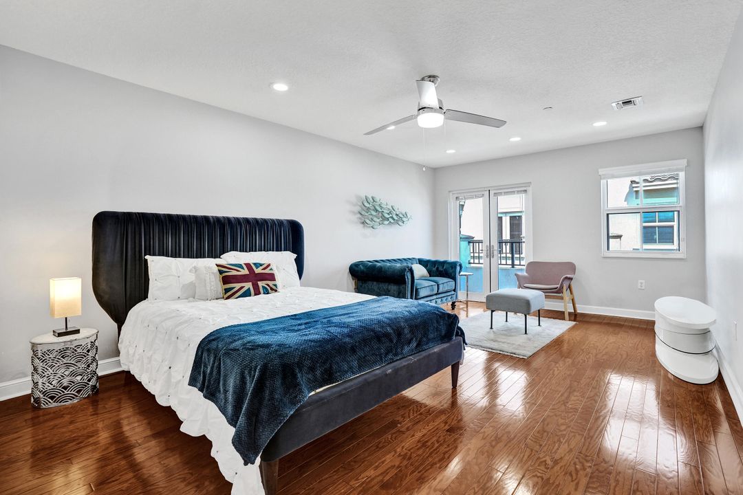 For Sale: $785,000 (4 beds, 3 baths, 2318 Square Feet)