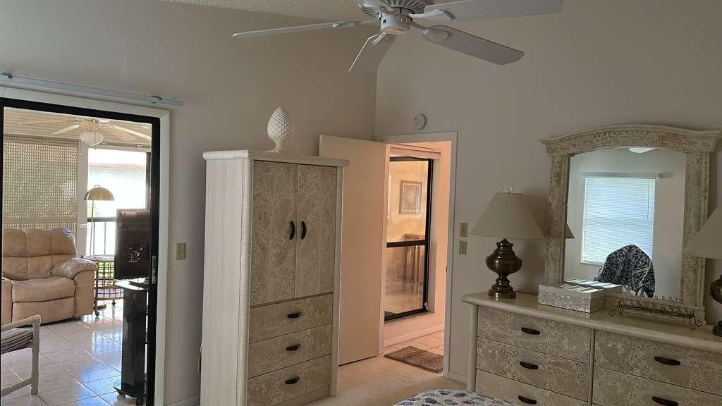 For Rent: $2,000 (2 beds, 2 baths, 1275 Square Feet)