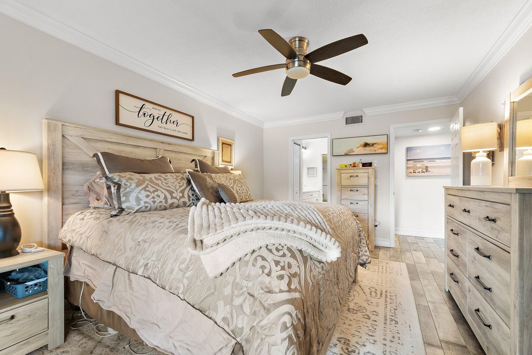 待售: $384,900 (2 贝兹, 2 浴室, 1178 平方英尺)