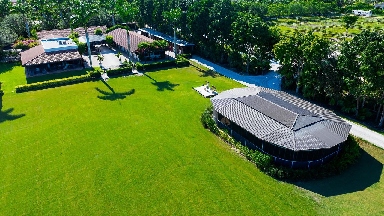 出租: $3,300 (5 贝兹, 6 浴室, 4660 平方英尺)