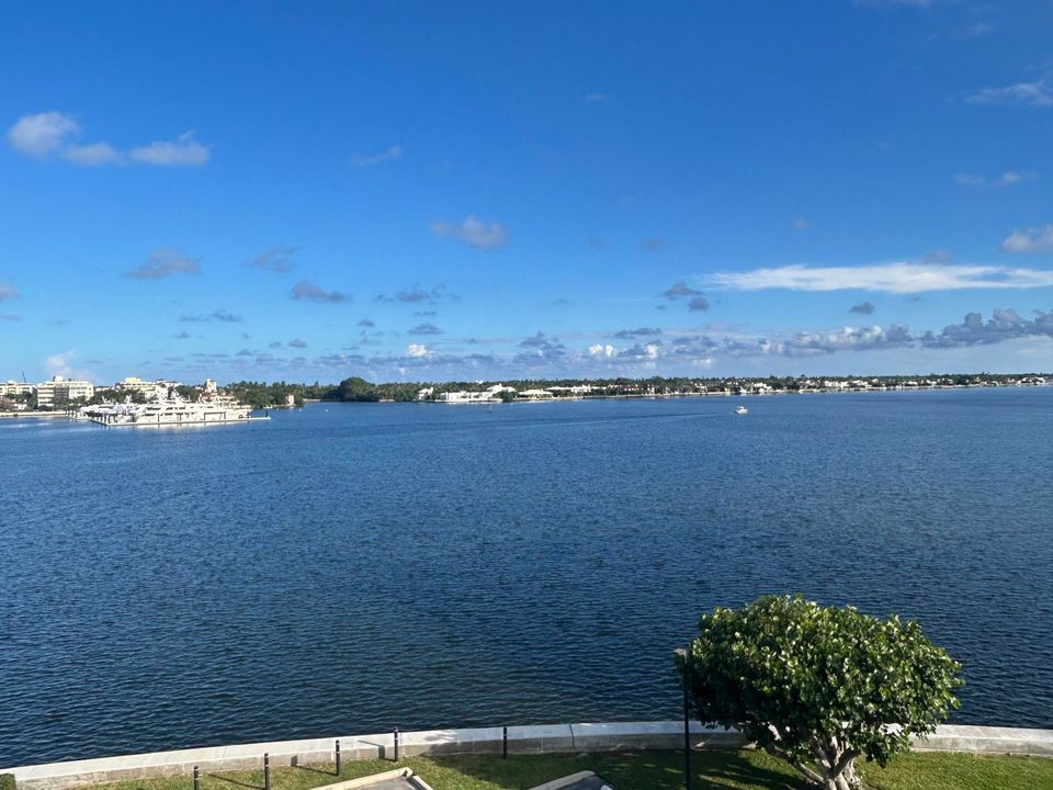 En Venta: $1,300,000 (2 camas, 2 baños, 1247 Pies cuadrados)