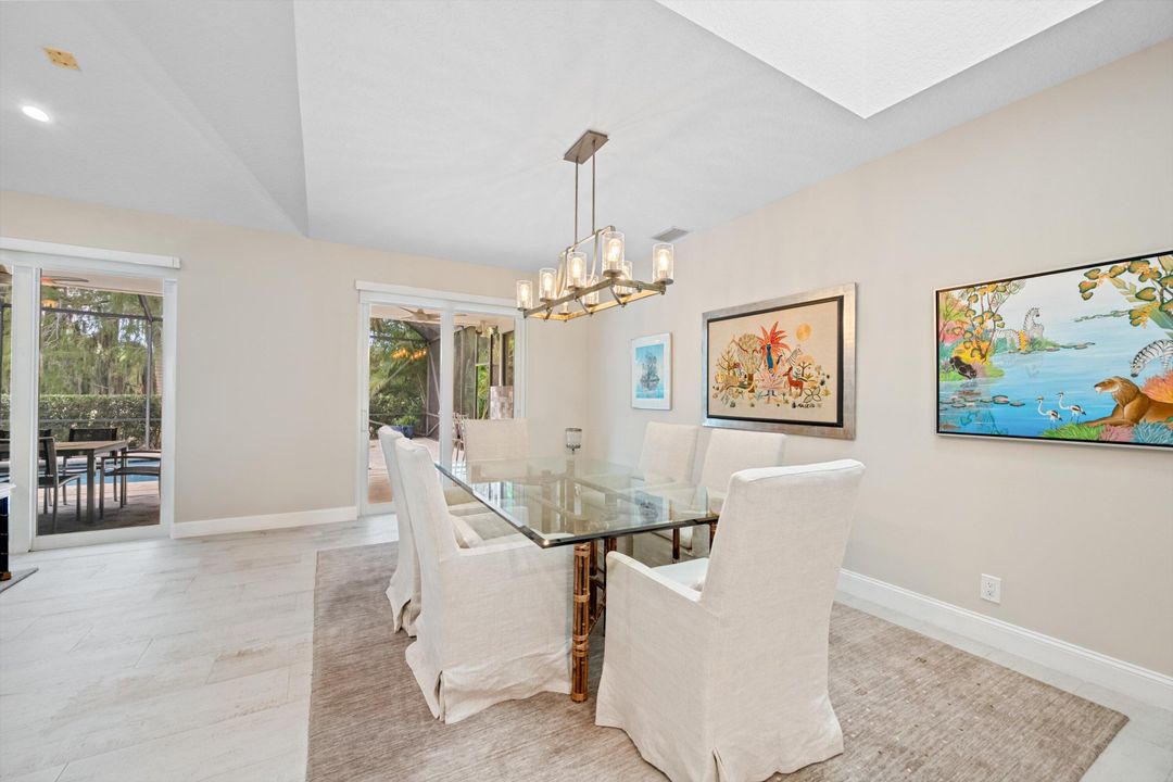 For Sale: $950,000 (3 beds, 2 baths, 2025 Square Feet)