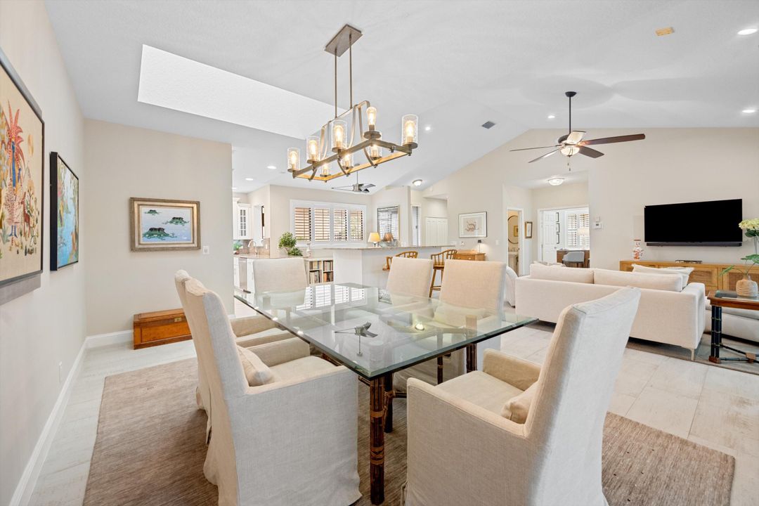 For Sale: $950,000 (3 beds, 2 baths, 2025 Square Feet)