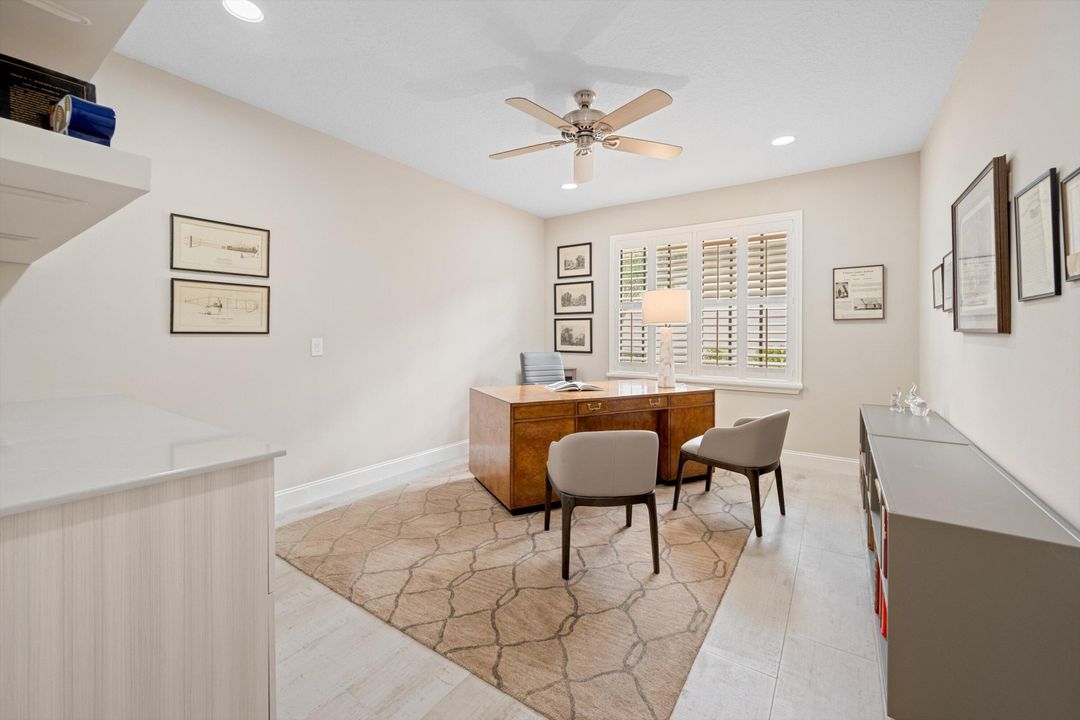 For Sale: $950,000 (3 beds, 2 baths, 2025 Square Feet)