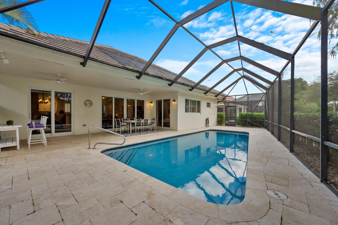 For Sale: $950,000 (3 beds, 2 baths, 2025 Square Feet)