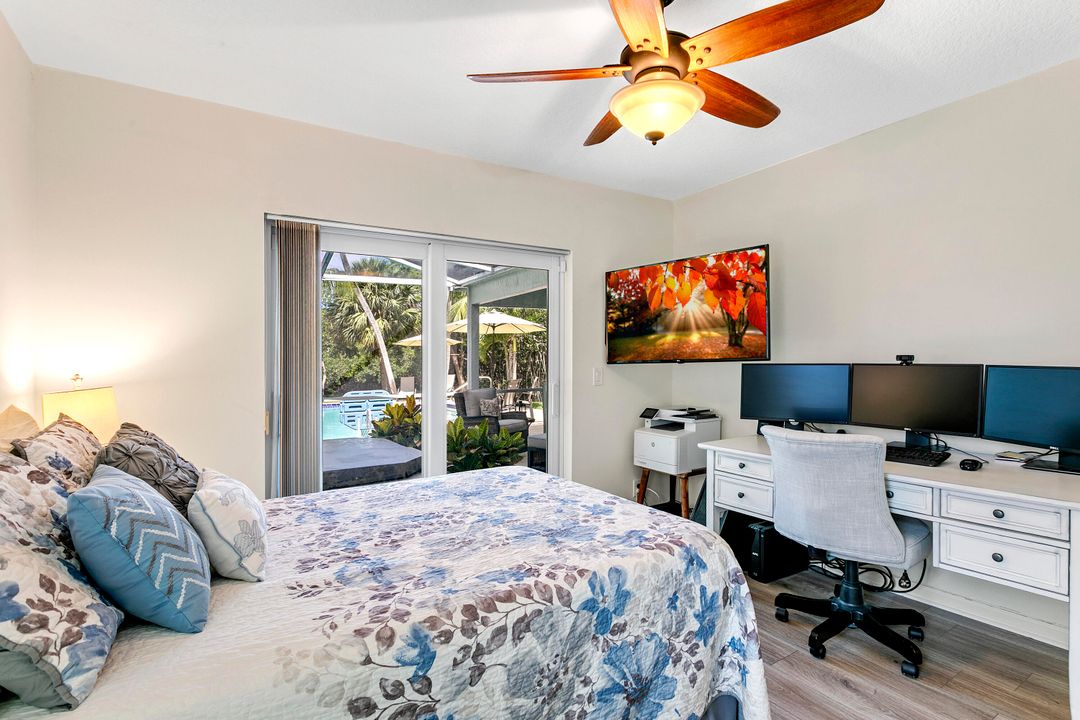 合同活跃: $1,290,000 (3 贝兹, 2 浴室, 2245 平方英尺)