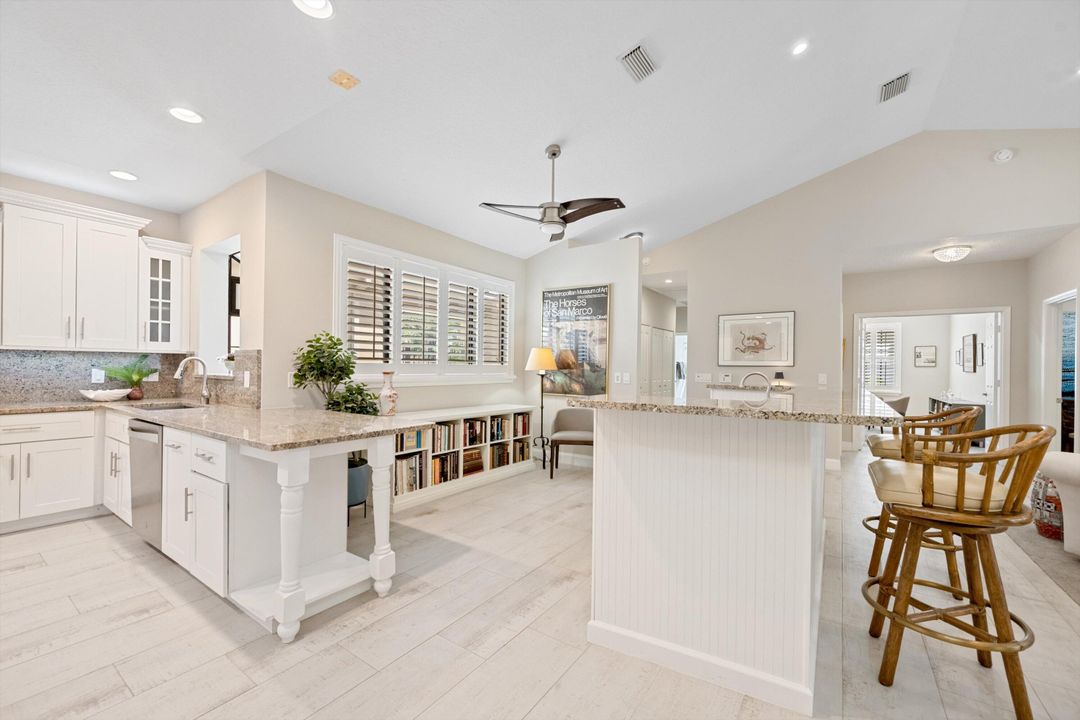 For Sale: $950,000 (3 beds, 2 baths, 2025 Square Feet)