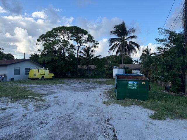 For Sale: $1,375,000 (0 beds, 0 baths, 4620 Square Feet)