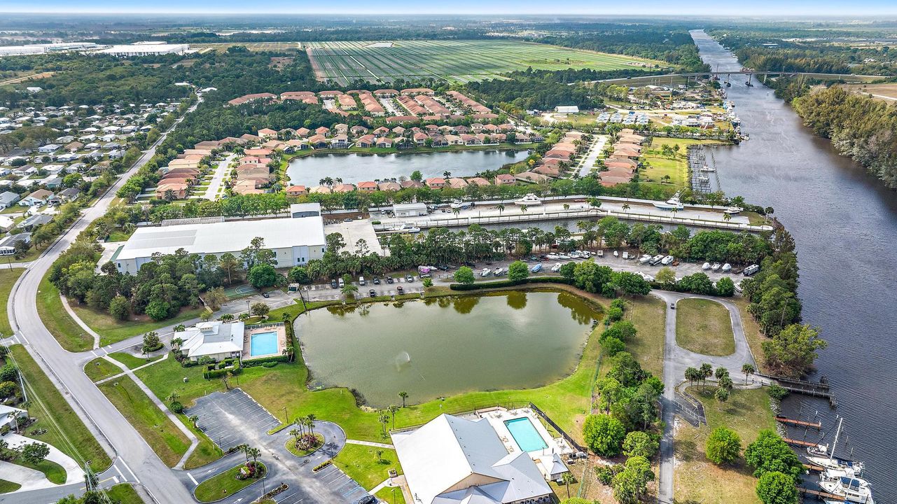 На продажу: $565,000 (3 спален, 2 ванн, 2184 Квадратных фут)