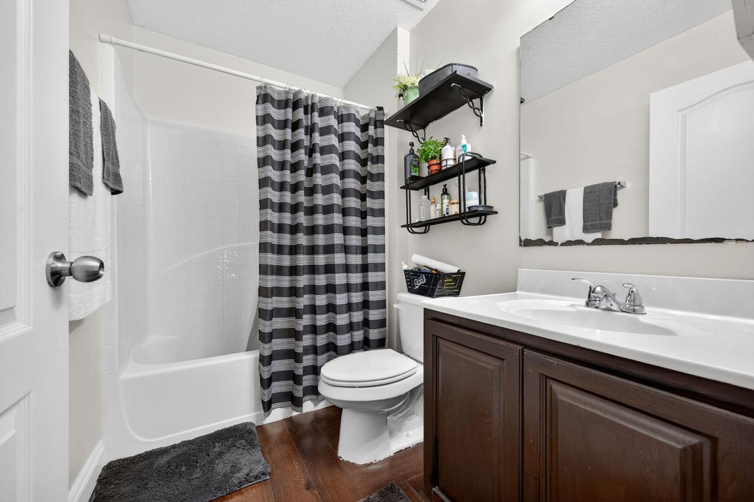 For Sale: $459,000 (4 beds, 3 baths, 2927 Square Feet)