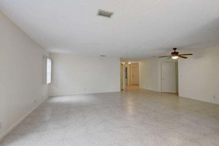 For Rent: $2,895 (2 beds, 2 baths, 1496 Square Feet)