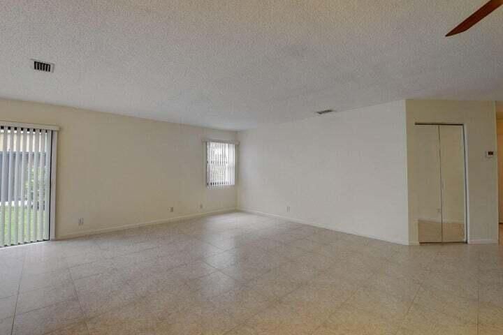 For Rent: $2,895 (2 beds, 2 baths, 1496 Square Feet)