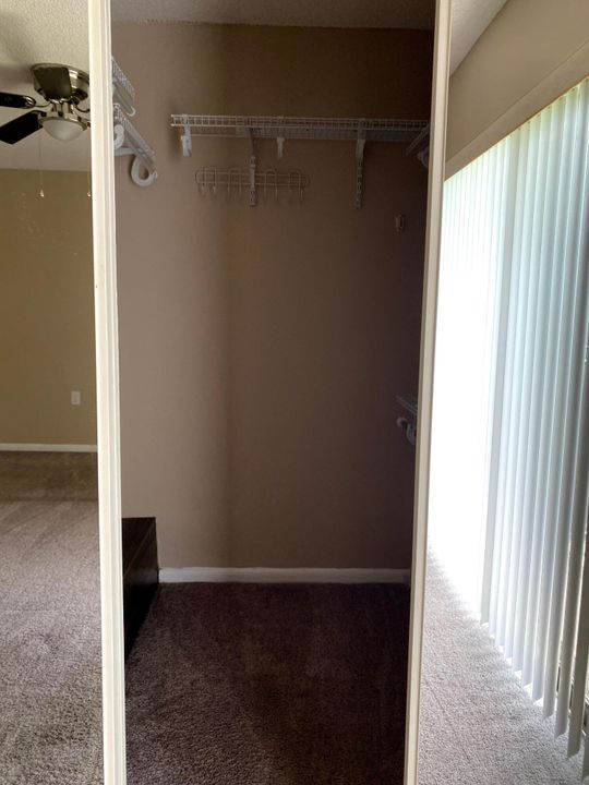 For Rent: $2,000 (2 beds, 2 baths, 1236 Square Feet)