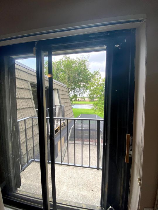 For Rent: $2,000 (2 beds, 2 baths, 1236 Square Feet)