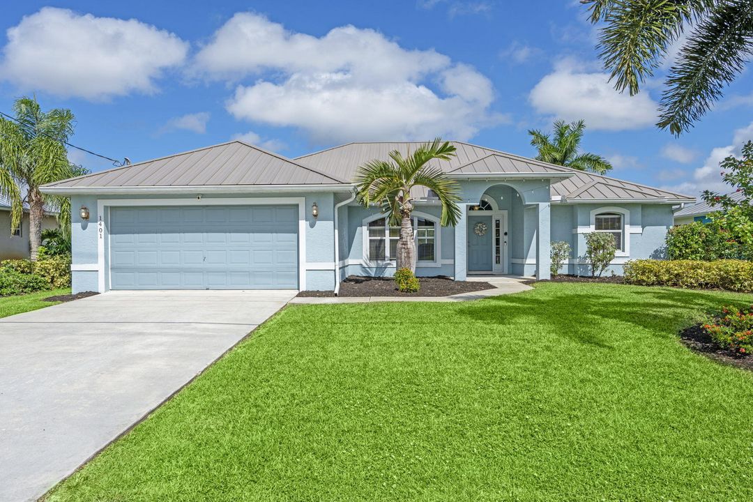 Active With Contract: $485,000 (3 beds, 2 baths, 1846 Square Feet)