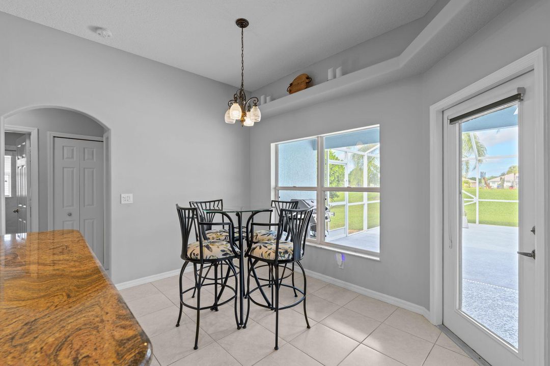 Active With Contract: $485,000 (3 beds, 2 baths, 1846 Square Feet)