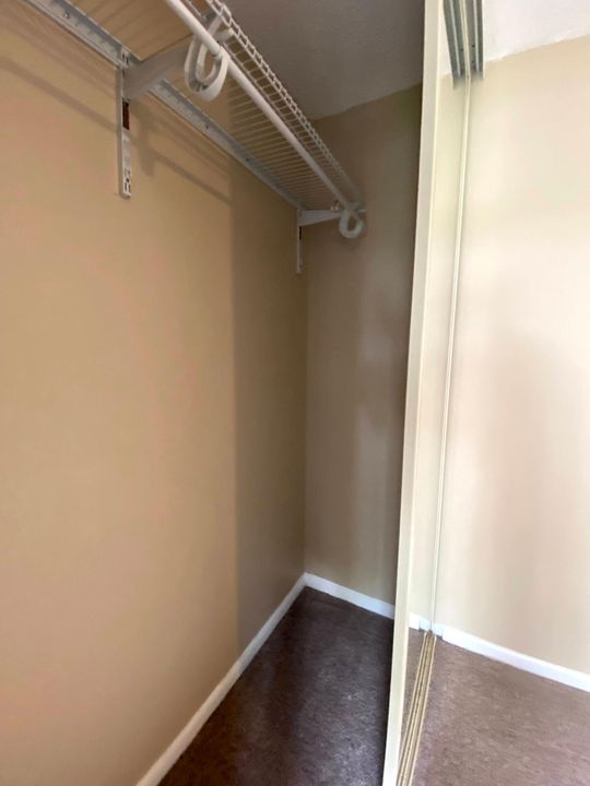 For Rent: $2,000 (2 beds, 2 baths, 1236 Square Feet)