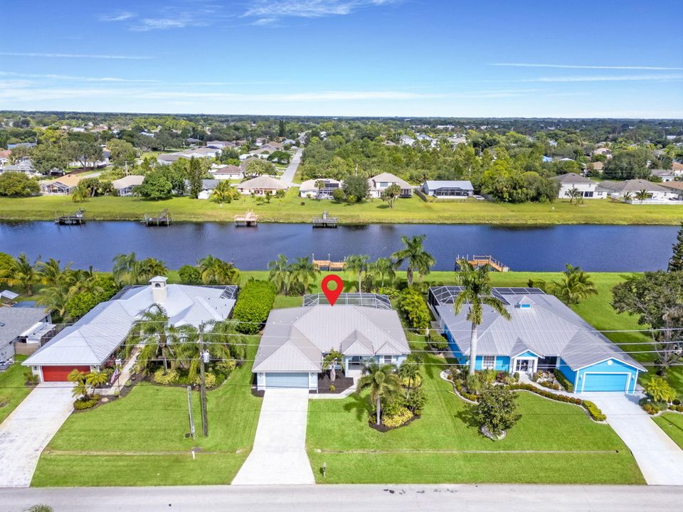 Active With Contract: $485,000 (3 beds, 2 baths, 1846 Square Feet)