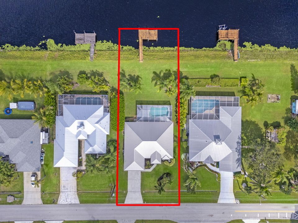 Active With Contract: $485,000 (3 beds, 2 baths, 1846 Square Feet)