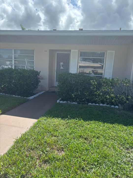 For Rent: $1,699 (2 beds, 2 baths, 908 Square Feet)