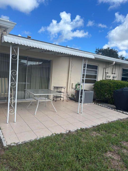 For Rent: $1,699 (2 beds, 2 baths, 908 Square Feet)