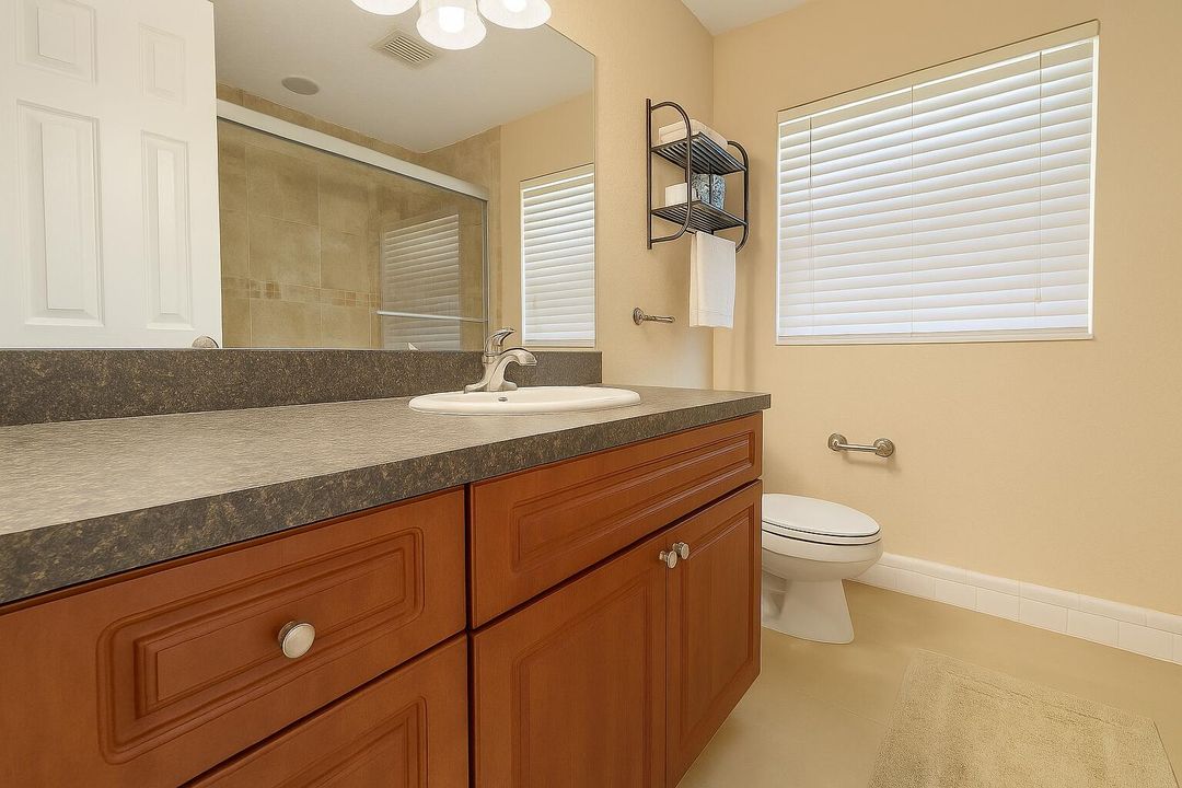 For Sale: $524,999 (3 beds, 2 baths, 1444 Square Feet)