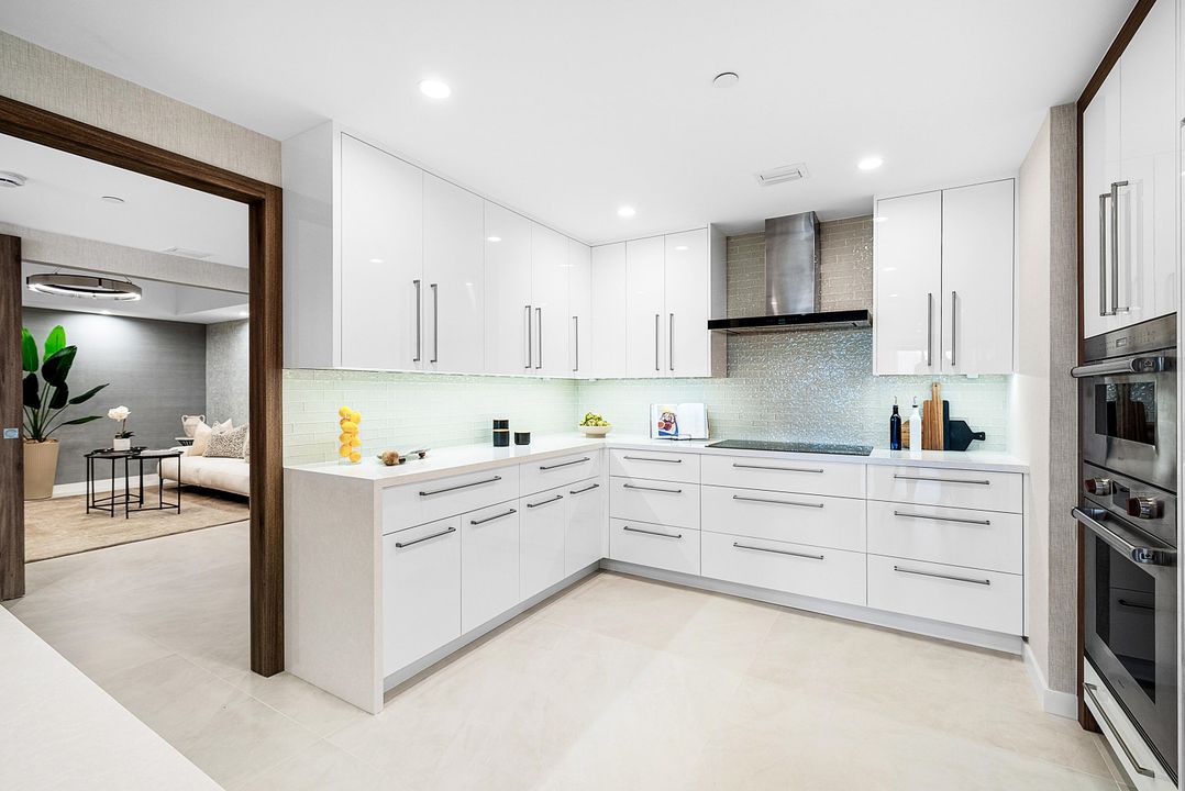 待售: $2,795,000 (2 贝兹, 2 浴室, 2265 平方英尺)