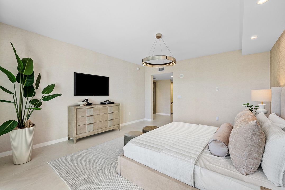 待售: $2,795,000 (2 贝兹, 2 浴室, 2265 平方英尺)