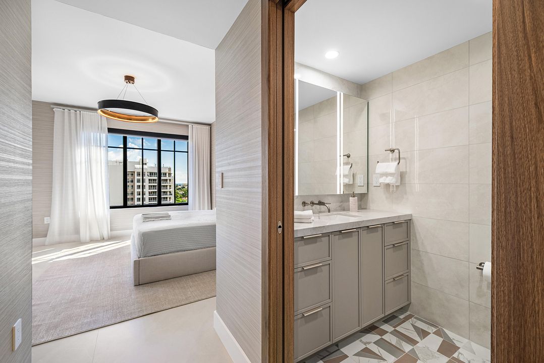 待售: $2,795,000 (2 贝兹, 2 浴室, 2265 平方英尺)