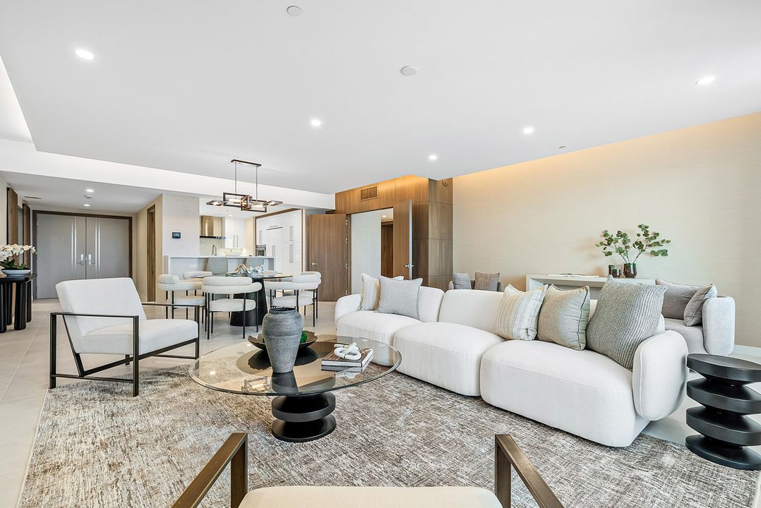 待售: $2,795,000 (2 贝兹, 2 浴室, 2265 平方英尺)