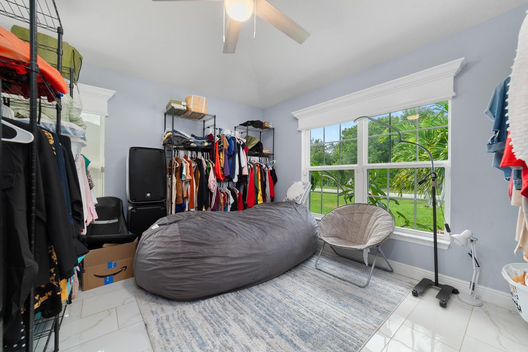 For Sale: $600,000 (4 beds, 3 baths, 2307 Square Feet)