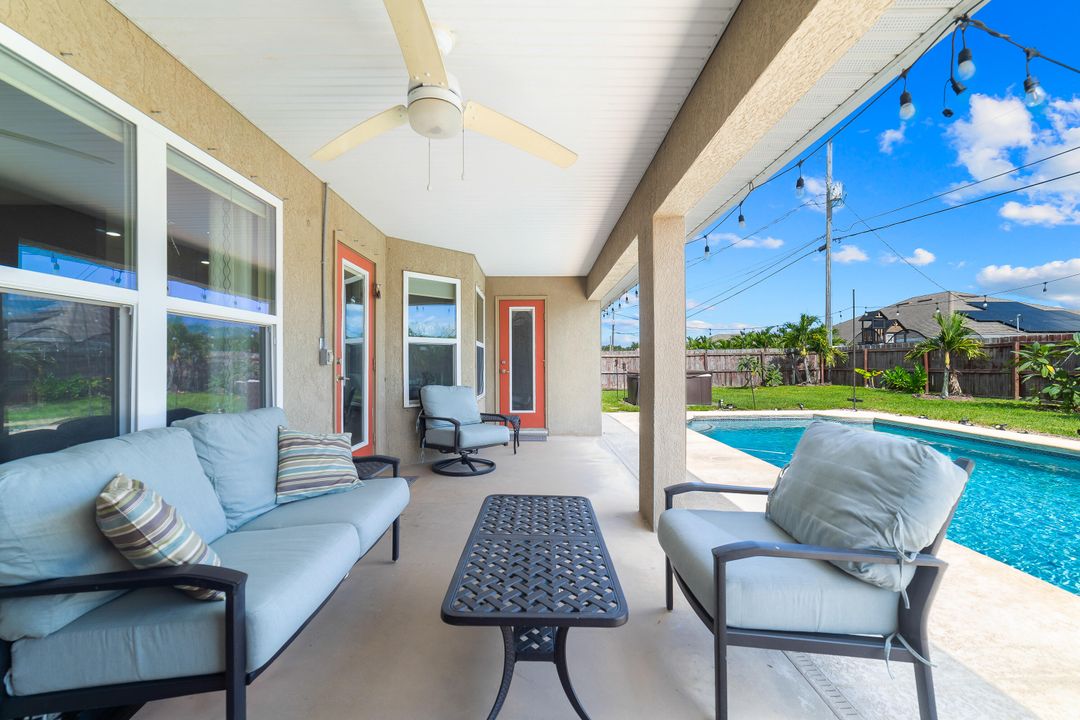 For Sale: $600,000 (4 beds, 3 baths, 2307 Square Feet)