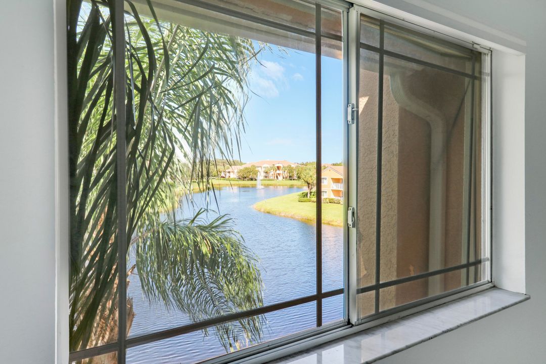 For Rent: $1,850 (2 beds, 2 baths, 1033 Square Feet)