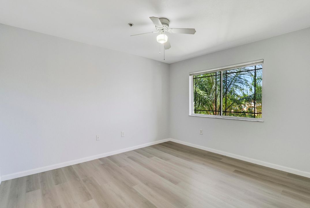 For Rent: $1,850 (2 beds, 2 baths, 1033 Square Feet)