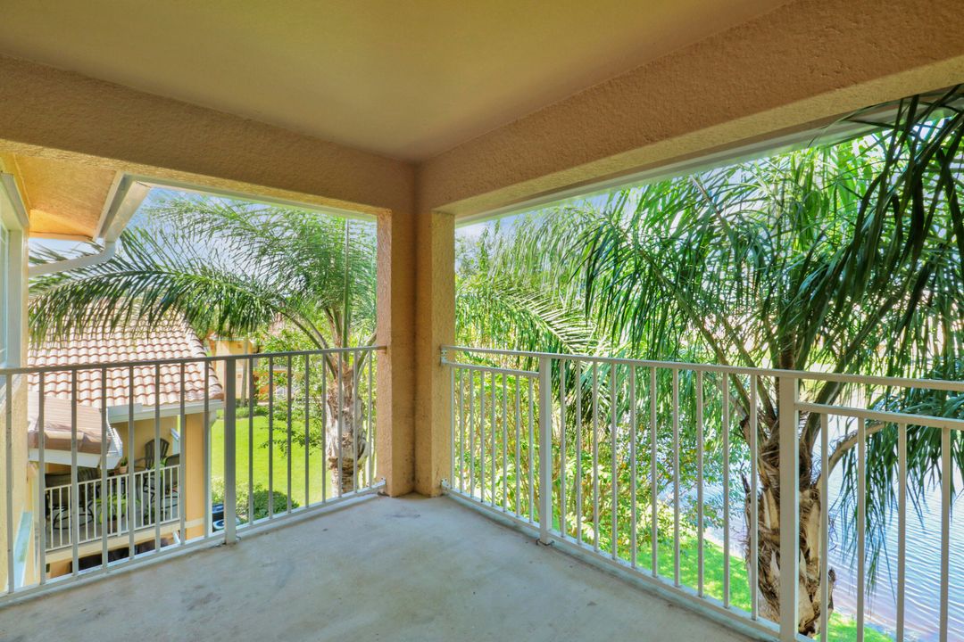 For Rent: $1,850 (2 beds, 2 baths, 1033 Square Feet)