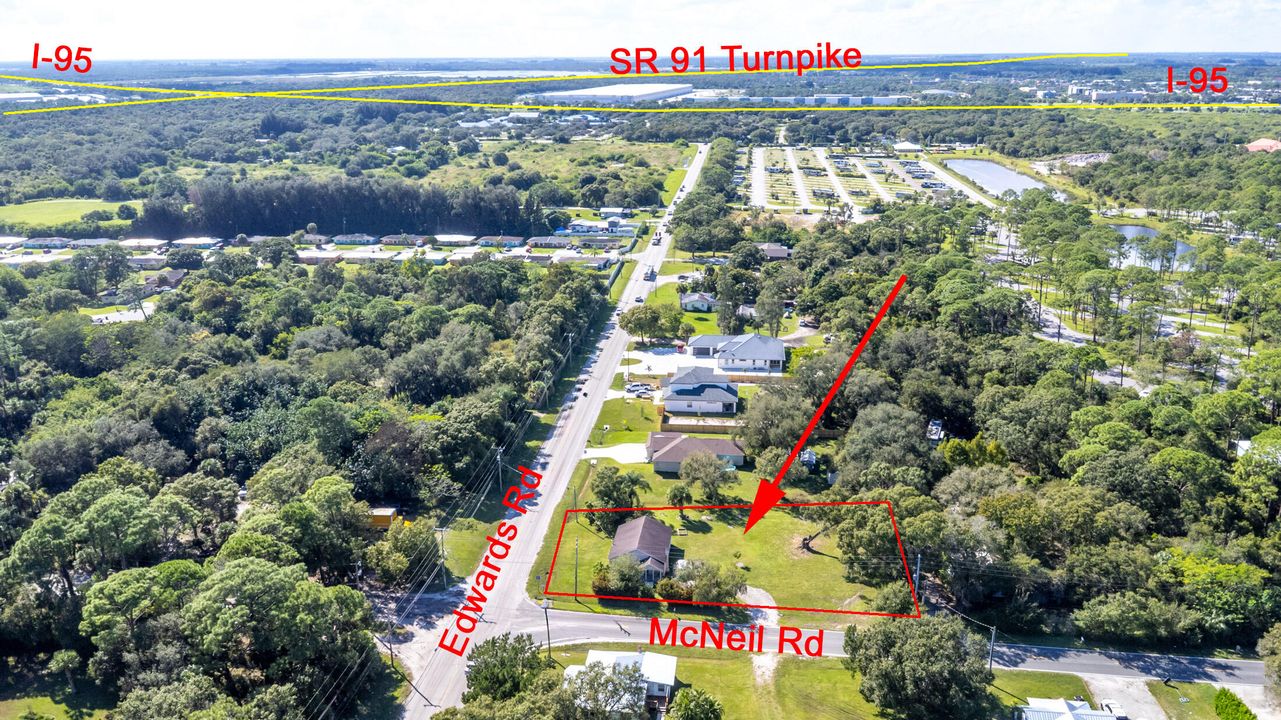 For Sale: $245,000 (2 beds, 1 baths, 1140 Square Feet)