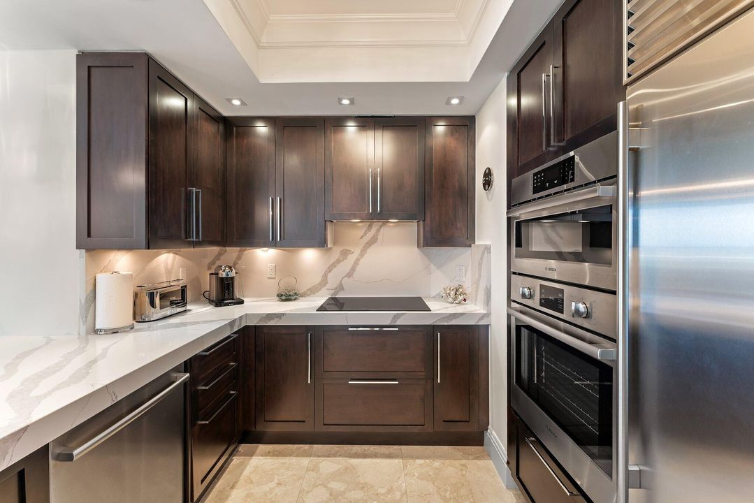 В аренду: $20,000 (2 спален, 2 ванн, 1920 Квадратных фут)