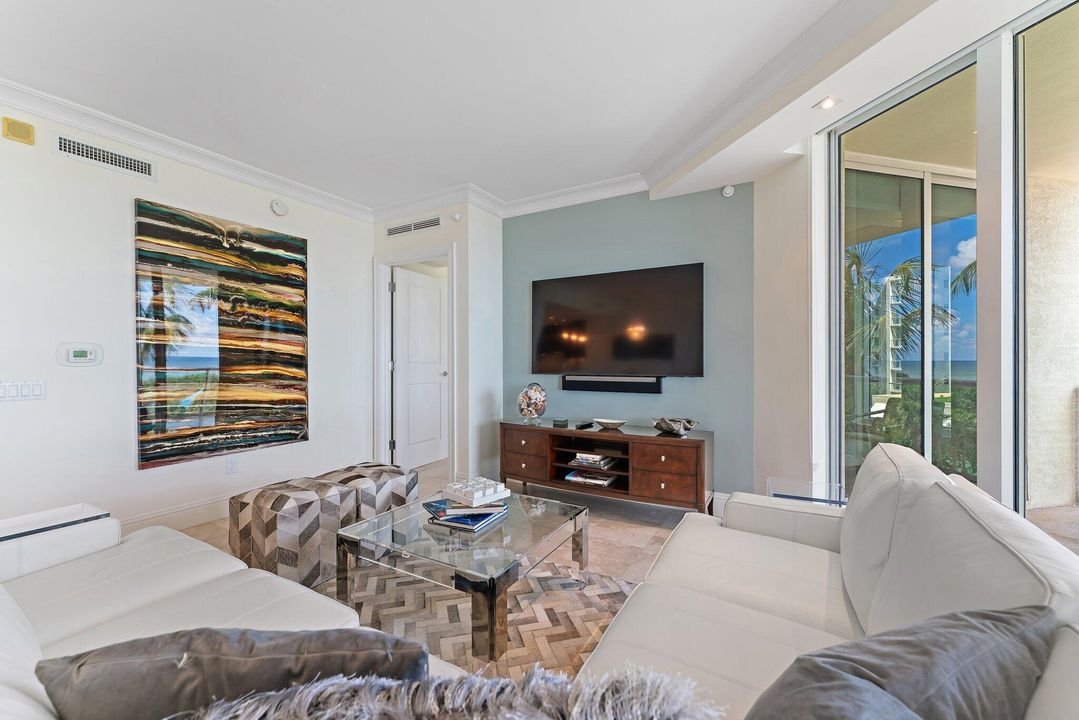 В аренду: $20,000 (2 спален, 2 ванн, 1920 Квадратных фут)