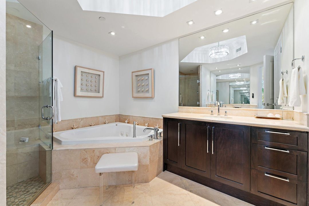 В аренду: $20,000 (2 спален, 2 ванн, 1920 Квадратных фут)