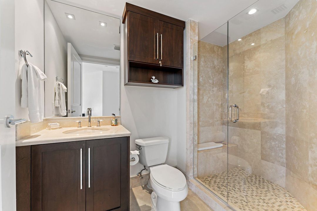 В аренду: $20,000 (2 спален, 2 ванн, 1920 Квадратных фут)