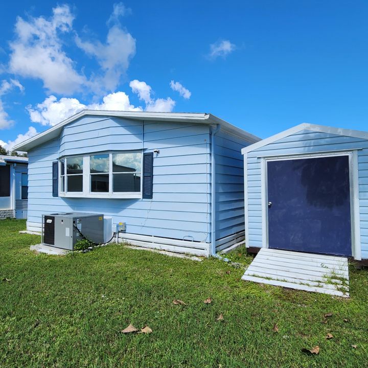 For Sale: $45,000 (2 beds, 2 baths, 1564 Square Feet)