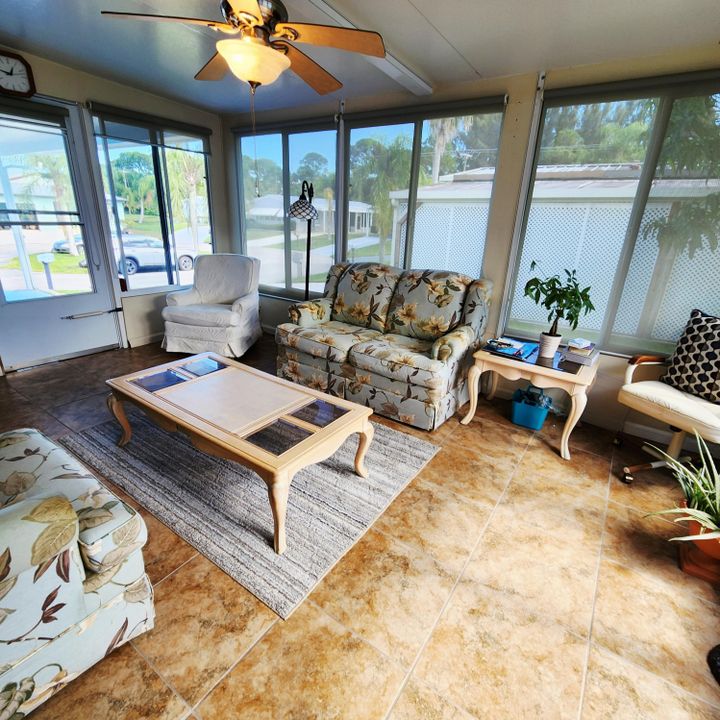 For Sale: $45,000 (2 beds, 2 baths, 1564 Square Feet)