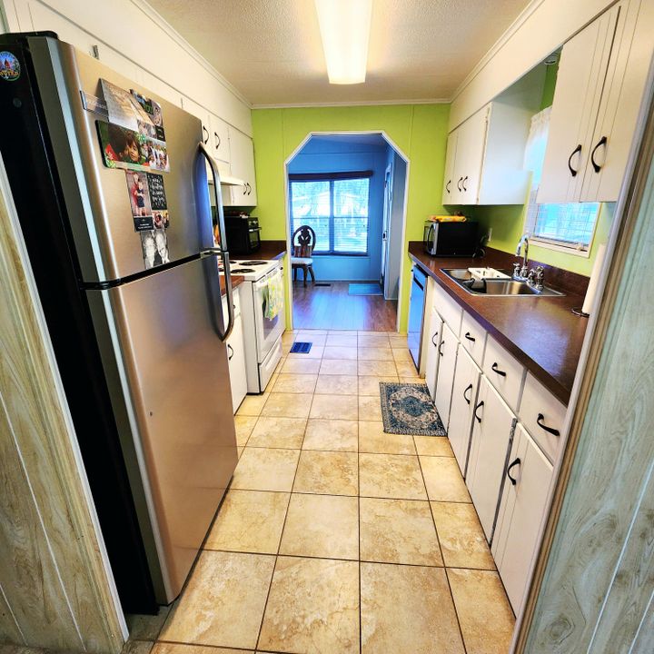 For Sale: $45,000 (2 beds, 2 baths, 1564 Square Feet)