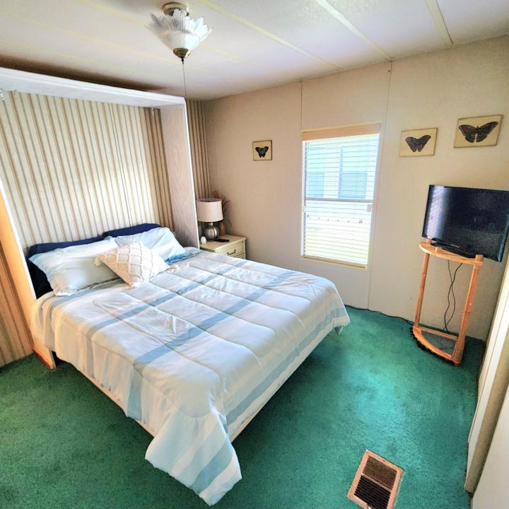 For Sale: $45,000 (2 beds, 2 baths, 1564 Square Feet)