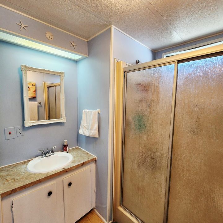 For Sale: $45,000 (2 beds, 2 baths, 1564 Square Feet)