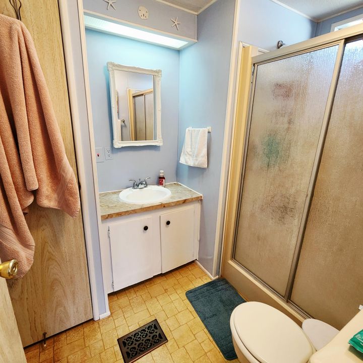 For Sale: $45,000 (2 beds, 2 baths, 1564 Square Feet)