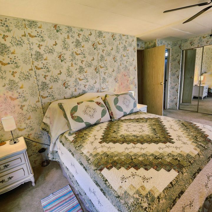 For Sale: $45,000 (2 beds, 2 baths, 1564 Square Feet)