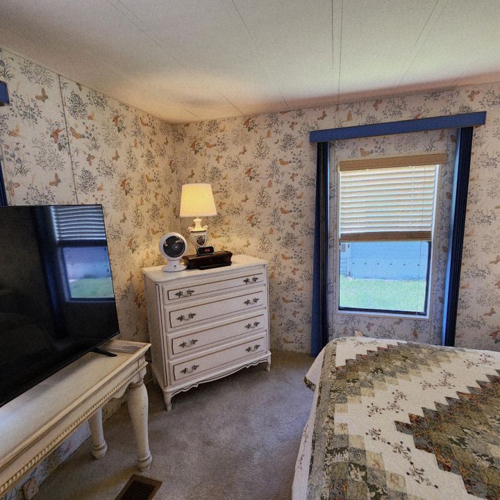 For Sale: $45,000 (2 beds, 2 baths, 1564 Square Feet)